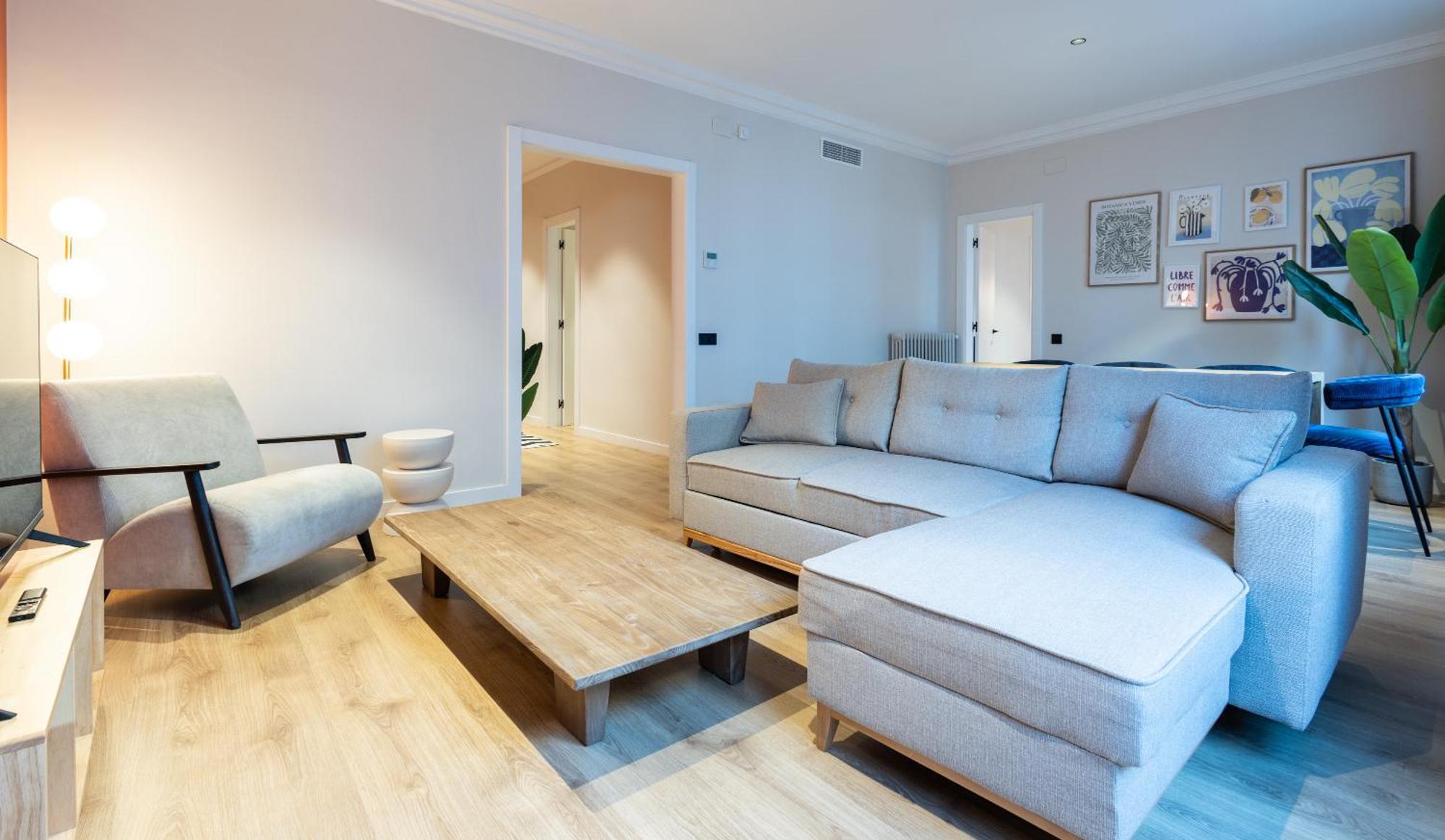 Stay U-Nique Apartments Balmes II Barcelona Ngoại thất bức ảnh
