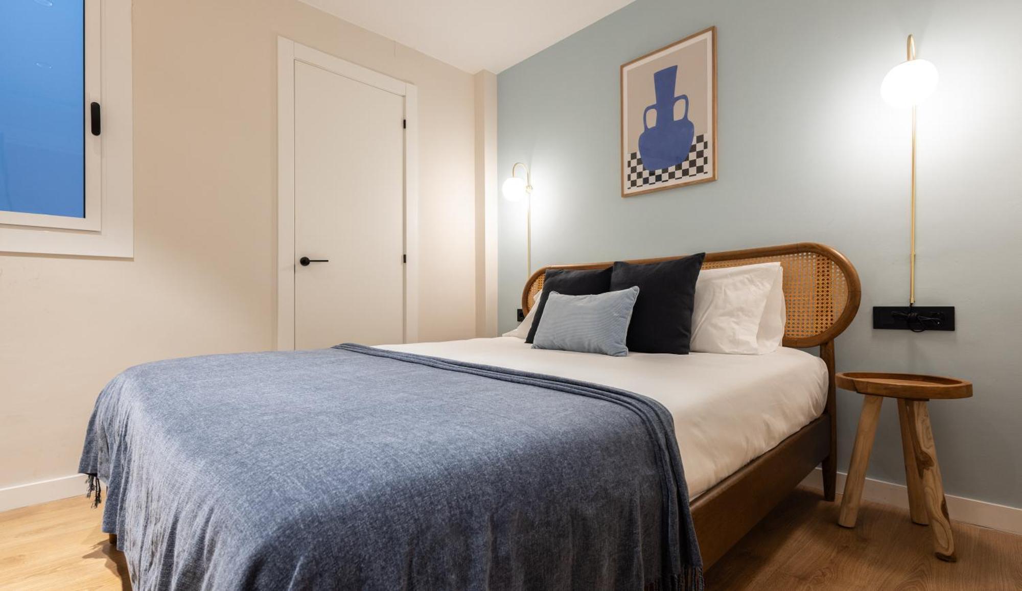 Stay U-Nique Apartments Balmes II Barcelona Ngoại thất bức ảnh