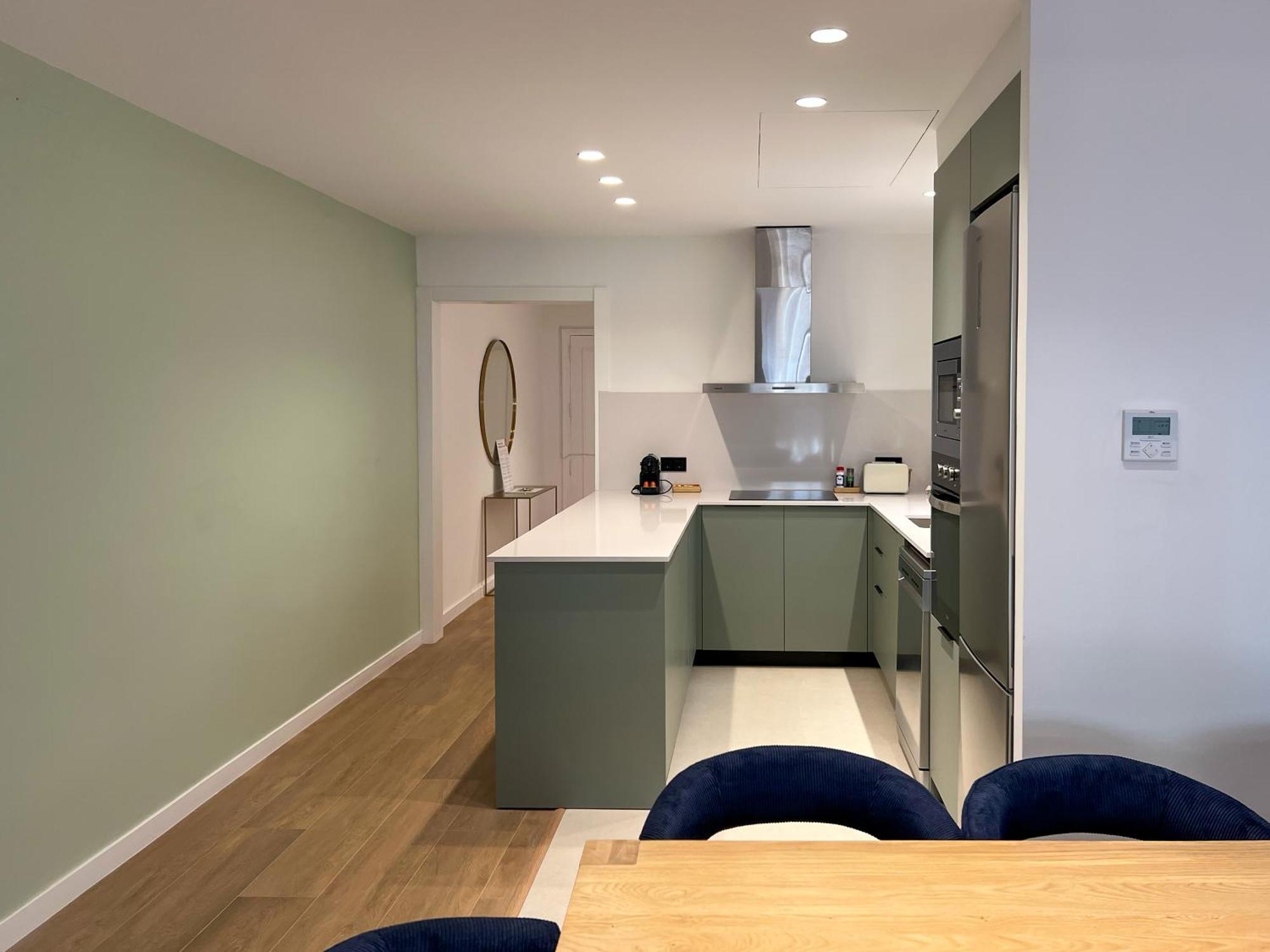 Stay U-Nique Apartments Balmes II Barcelona Ngoại thất bức ảnh