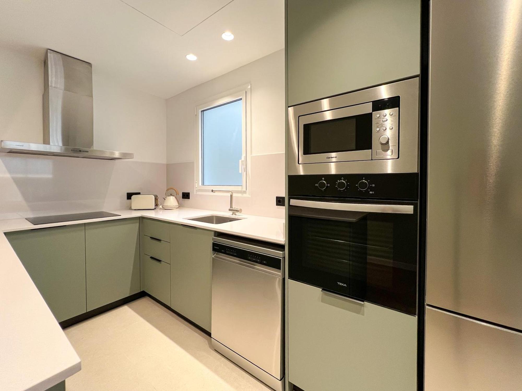 Stay U-Nique Apartments Balmes II Barcelona Ngoại thất bức ảnh