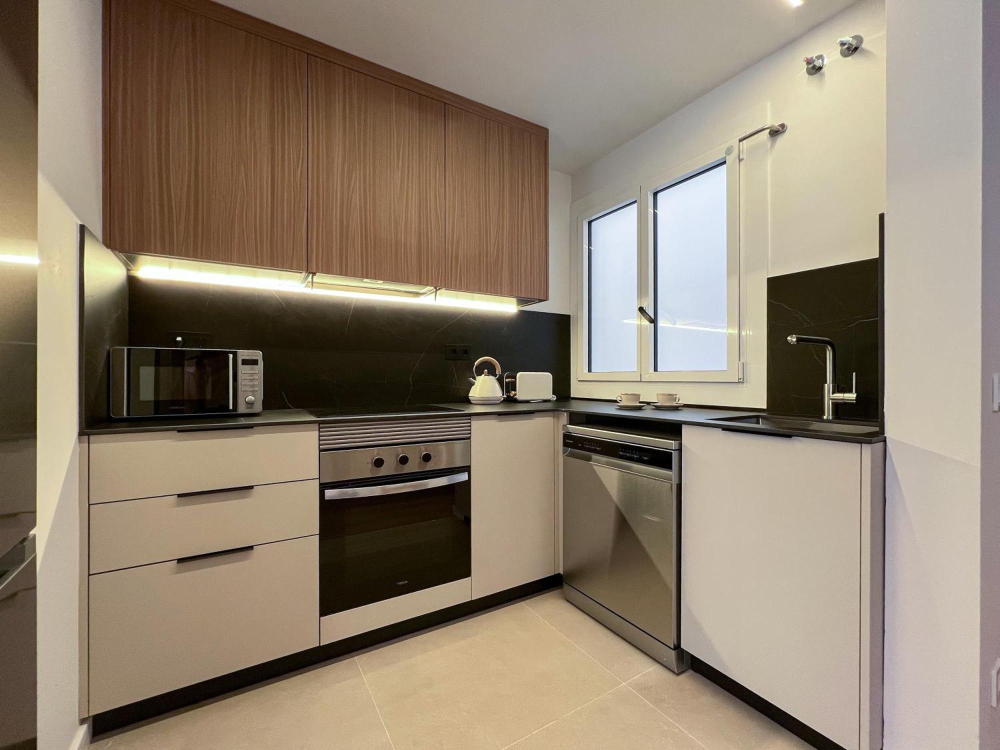 Stay U-Nique Apartments Balmes II Barcelona Ngoại thất bức ảnh